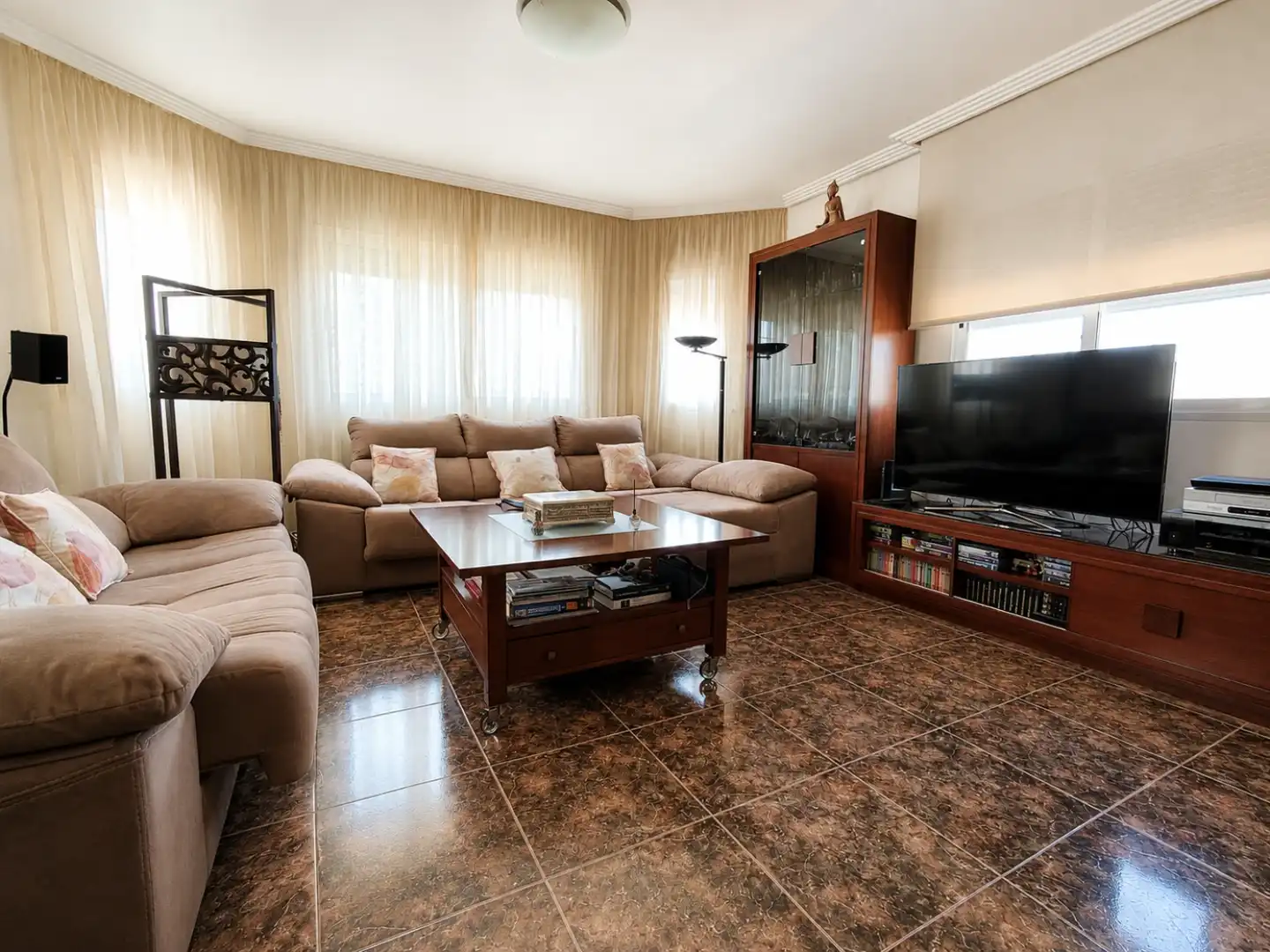 Sala d'estar de Casa o xalet en venda en Molina de Segura amb Aire condicionat, Calefacció i Jardí privat