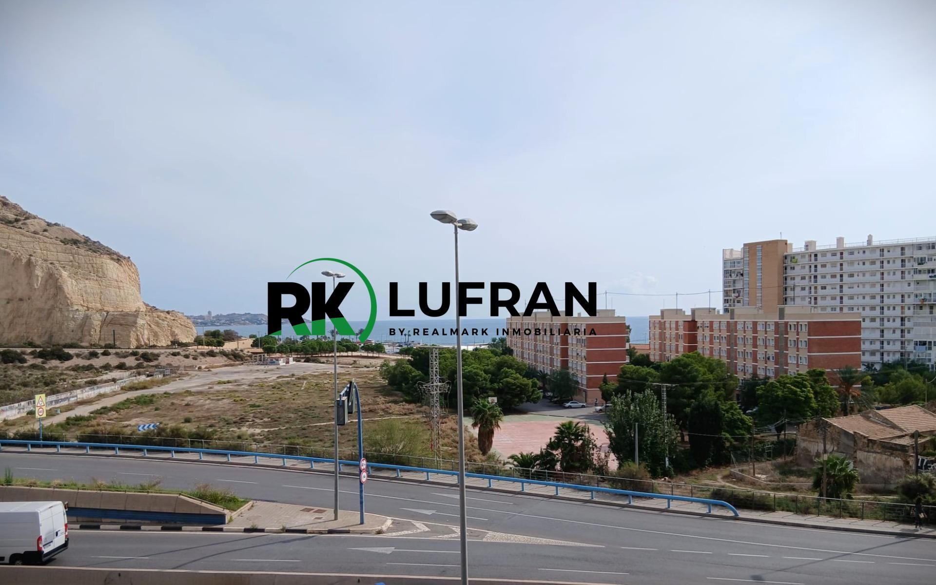 Flat for sale in Alicante / Alacant  with Terrace and Balcony