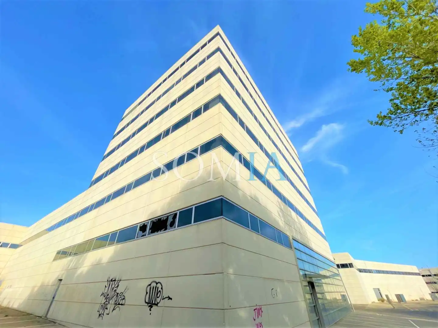 Office space with lift for sale in Santa Maria de Palautordera