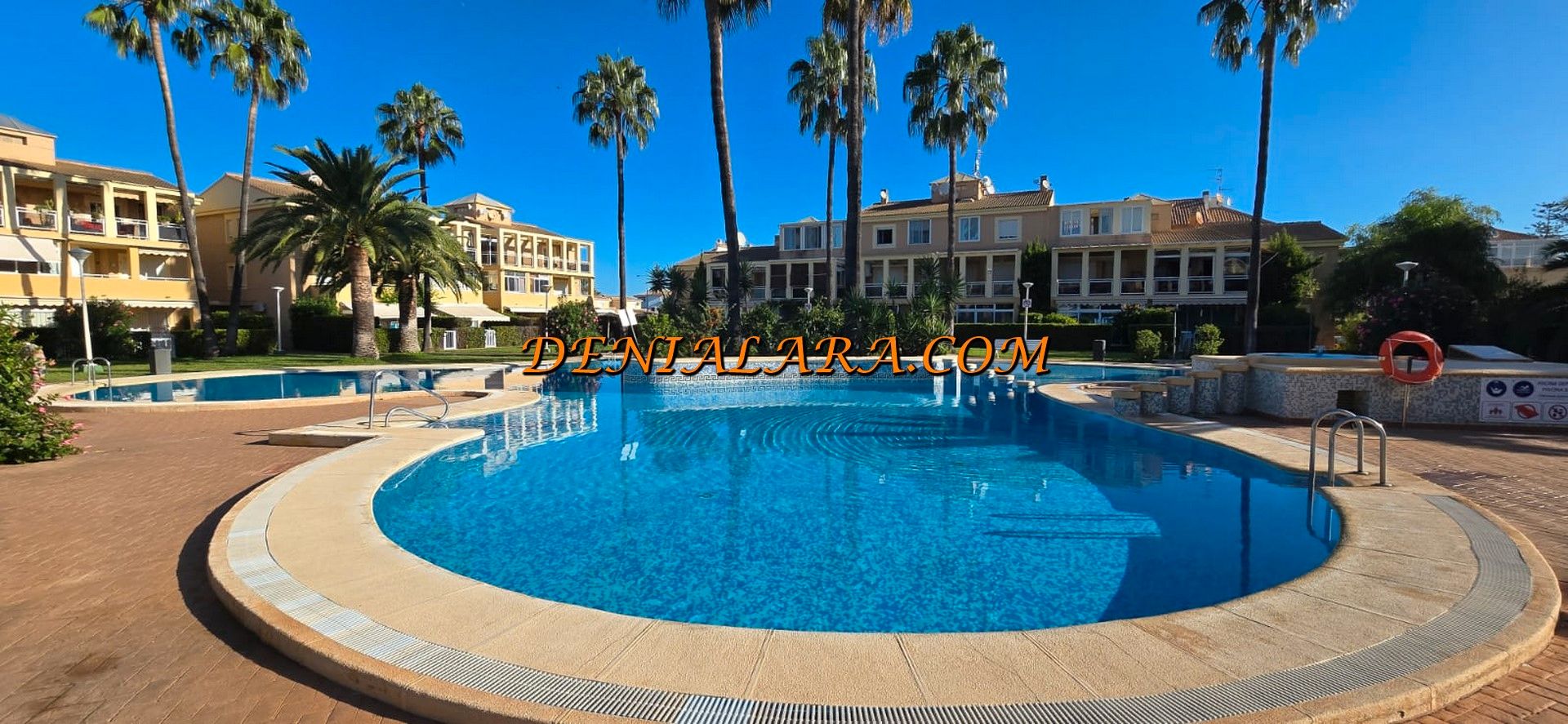Swimming pool of Apartment for sale in Dénia  with Air Conditioner, Private garden and Terrace