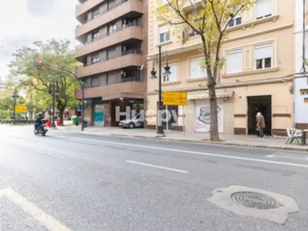 Pis amb terrassa de lloguer a Carrer de Jesús, imagen 37