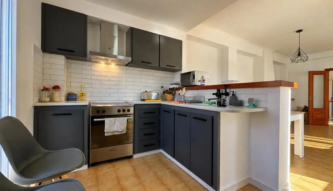 Casa aparellada amb terrassa en venda a Pego, imagen 4