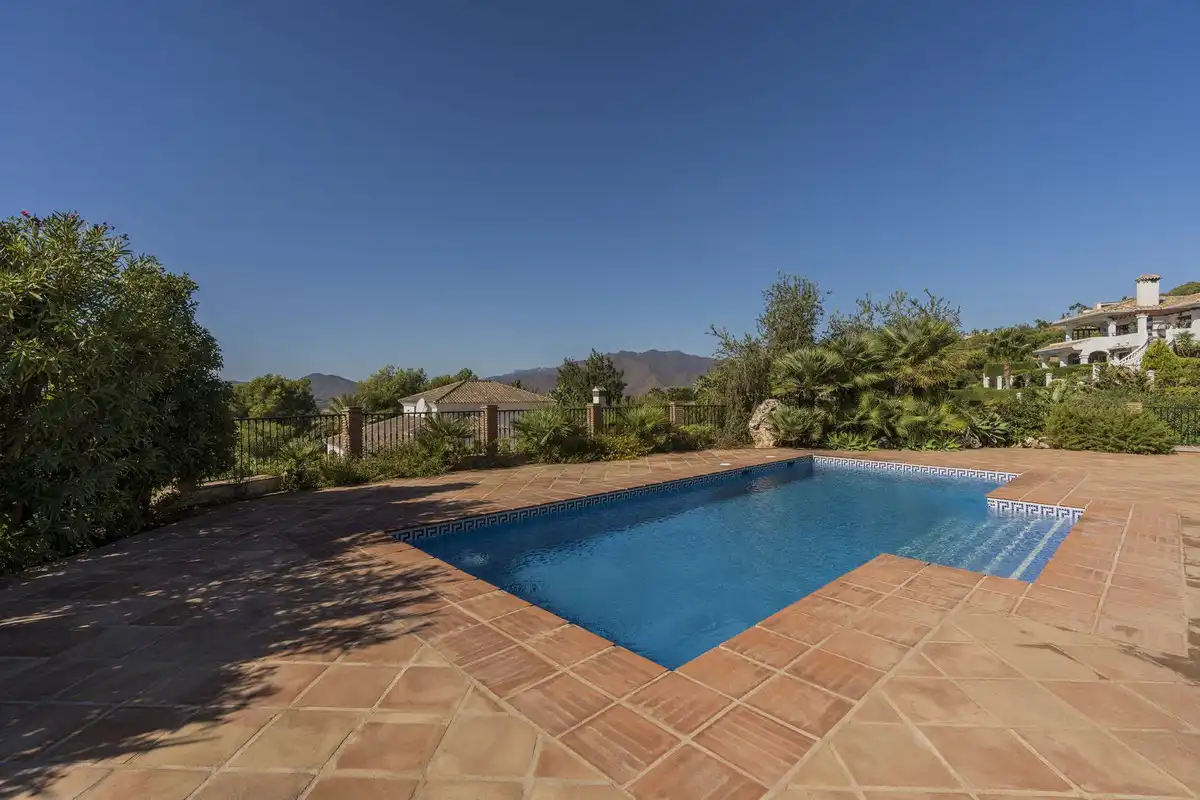Piscina de Casa o chalet en venta en Mijas con Aire acondicionado, Calefacción y Jardín privado