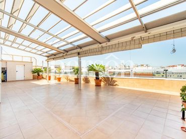 Appartement avec ascenseur à vendre à Extramurs