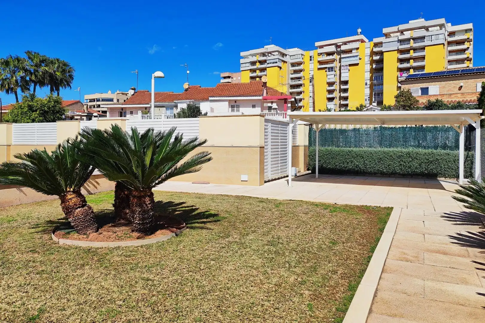 Parking de Casa o chalet en venta en Canet d'En Berenguer con Calefacción, Jardín privado y Terraza
