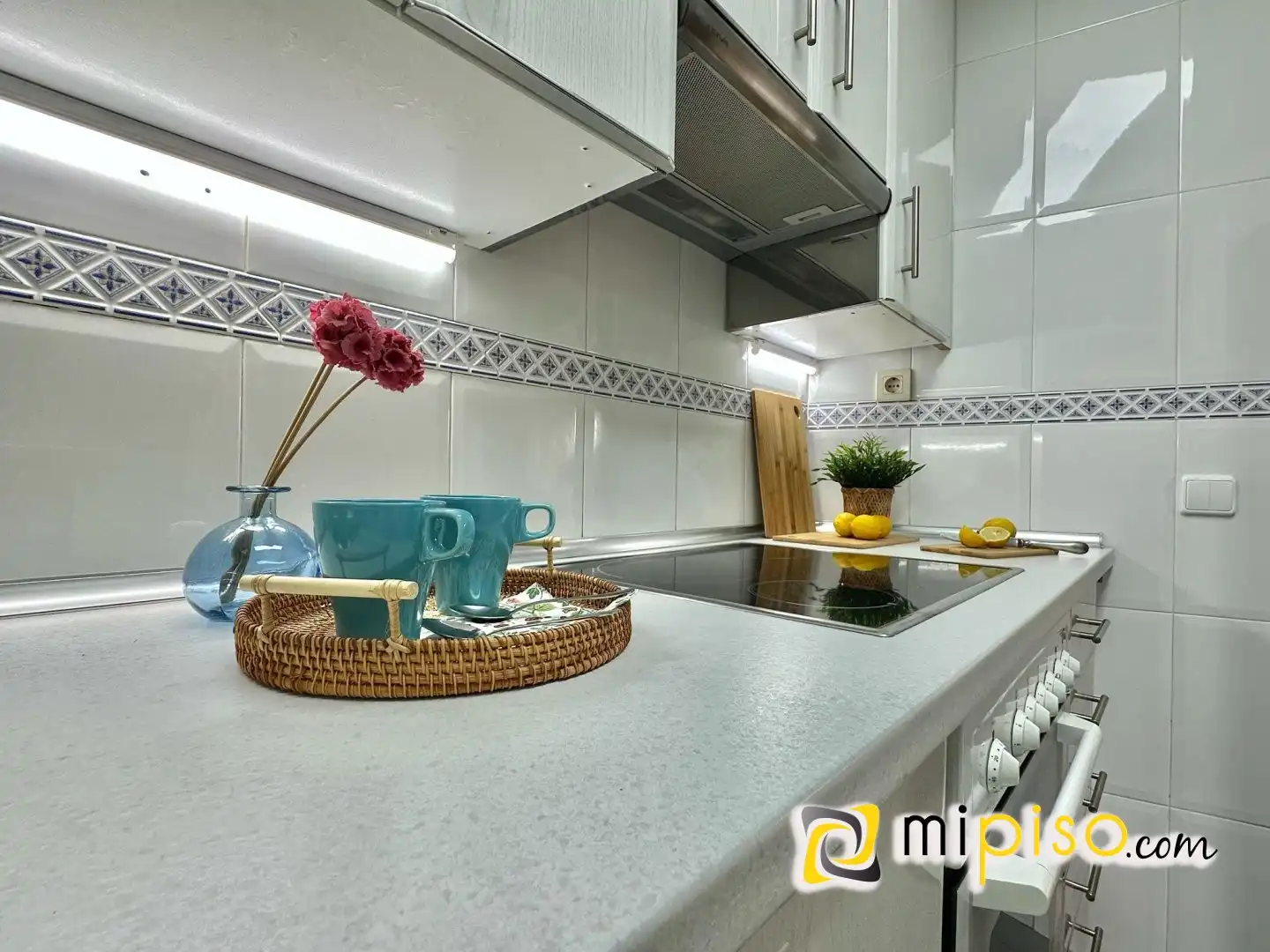 Kitchen of Flat for sale in Laredo  with Furnished