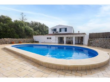 Villa con piscina in vendita a Sant Lluís - S'Ullestrar - Torret