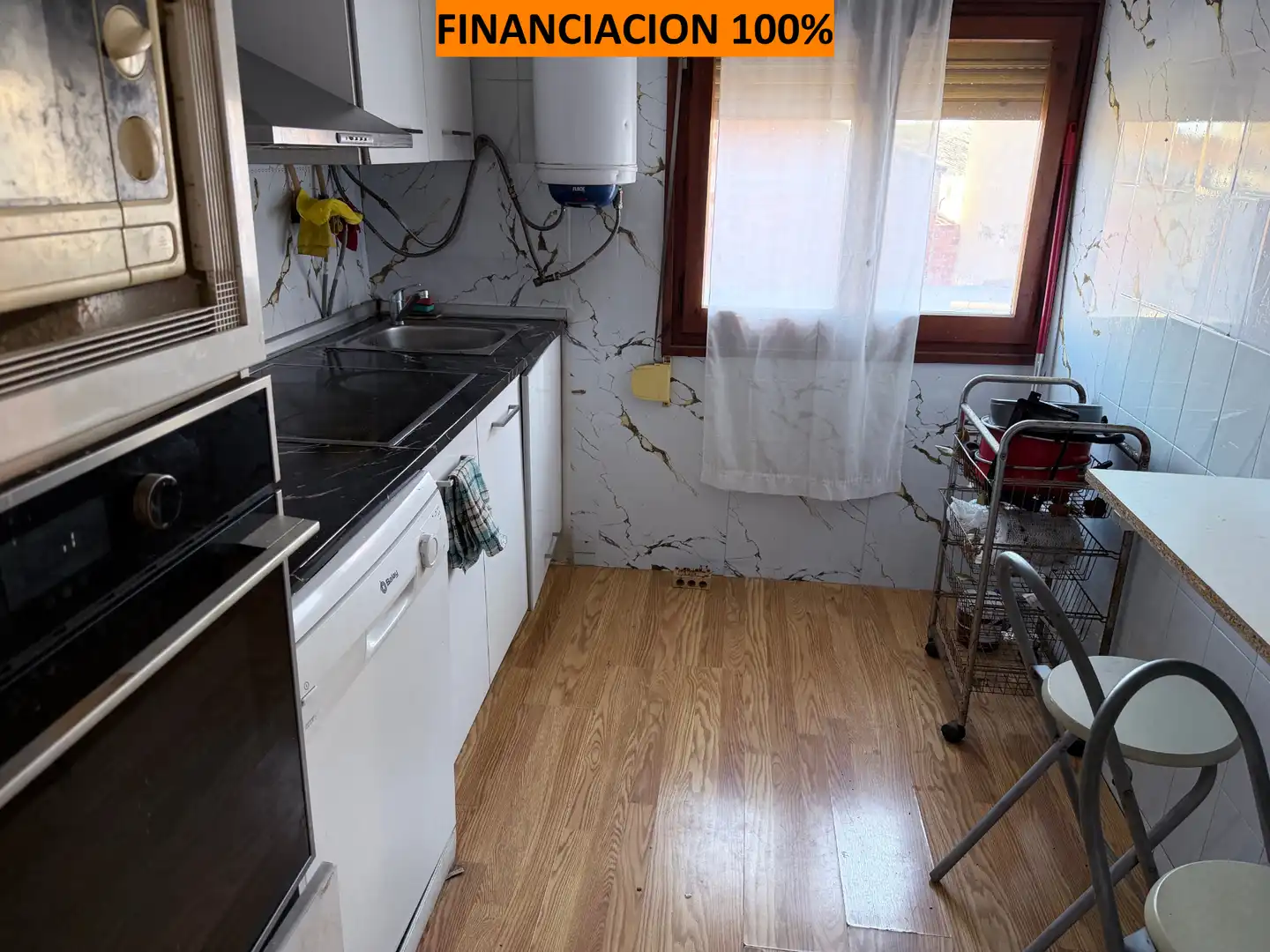 Cuina de Casa o xalet en venda en Ainzón amb Jardí privat, Traster i Balcó