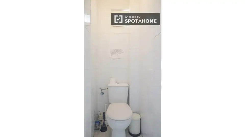 Habitación en Cortes - Huertas