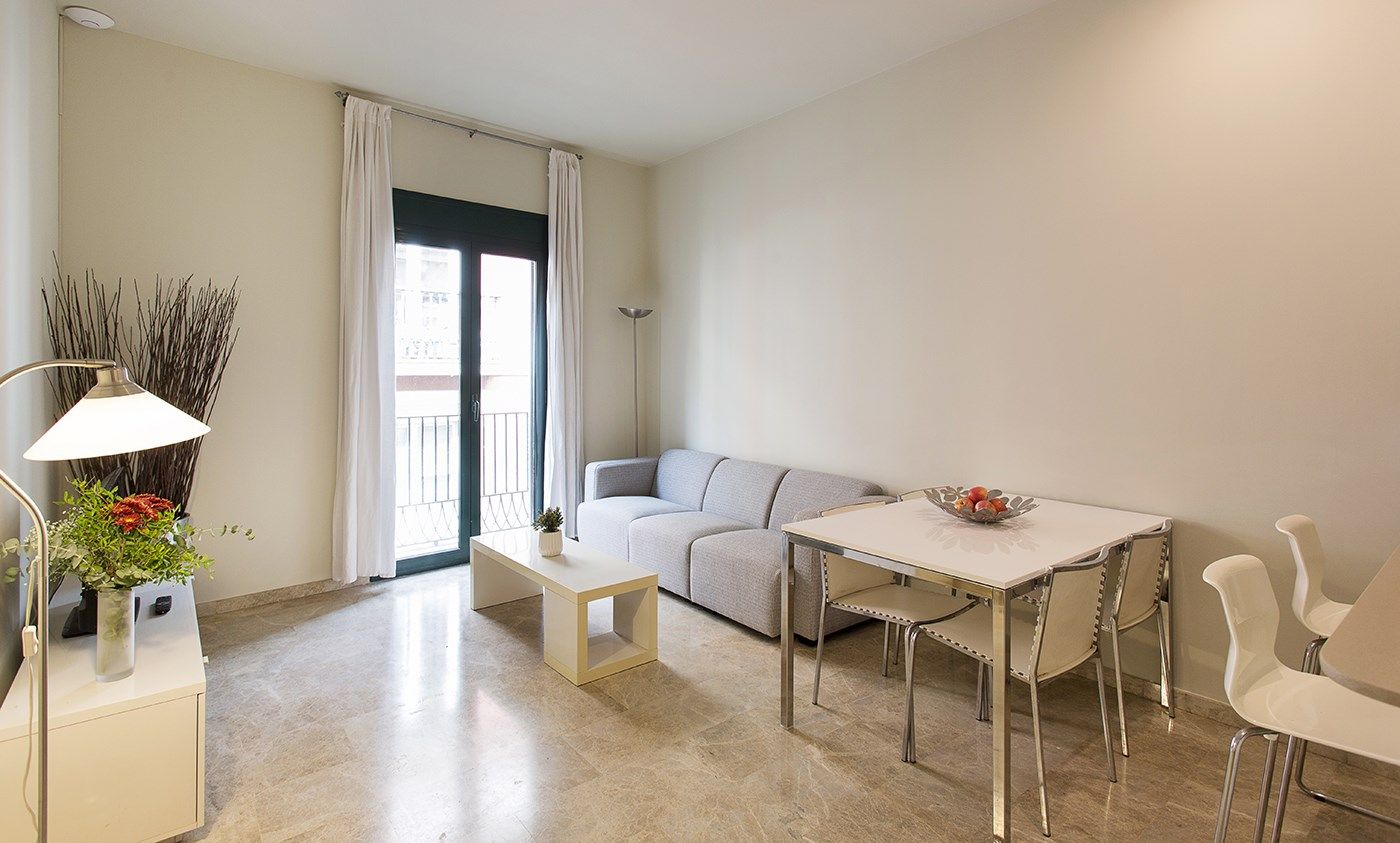 Living room of Flat to rent in  Barcelona Capital  with Air Conditioner, Heating and Furnished