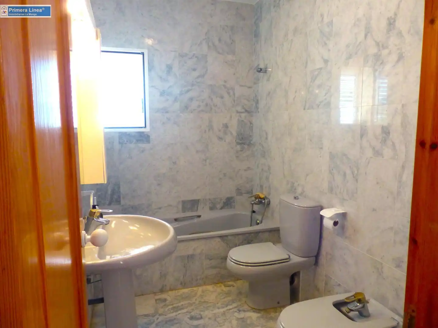 Baño de Casa o chalet en venta en La Manga del Mar Menor con Jardín privado, Terraza y Trastero