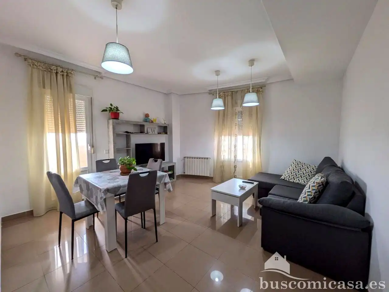 Flat for rent in Calle Reino Unido, San Gonzalo