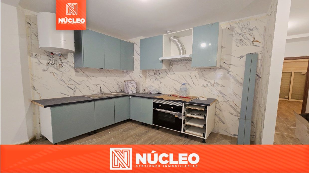 Cuina de Pis en venda en Reus amb Aire condicionat i Forn