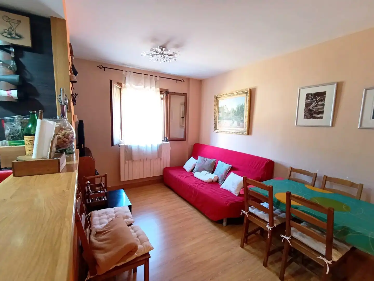 Sala de estar de Piso en venta en Castejón de Sos con Calefacción, Terraza y Trastero