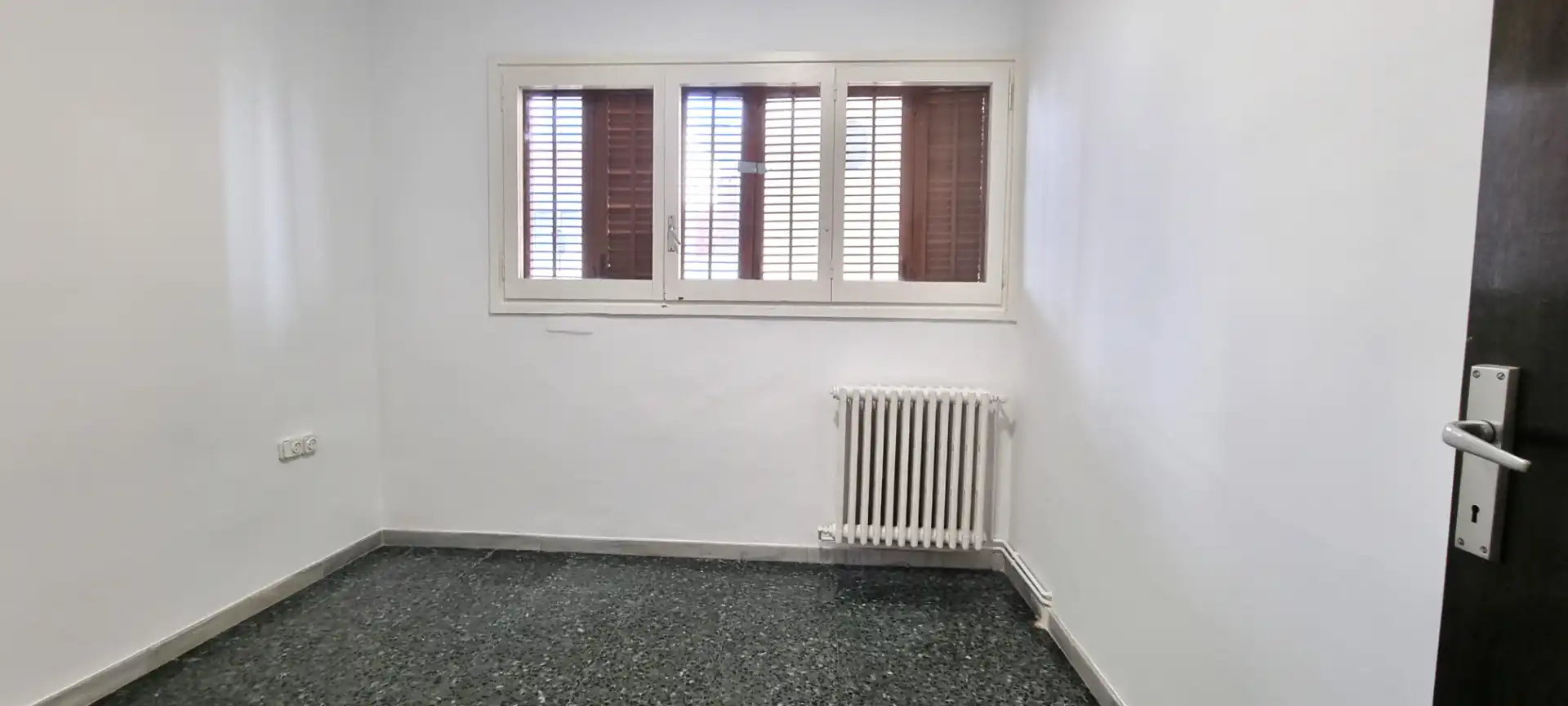 Schlafzimmer von Wohnung zum Verkauf in Badalona mit Heizung und Balkon