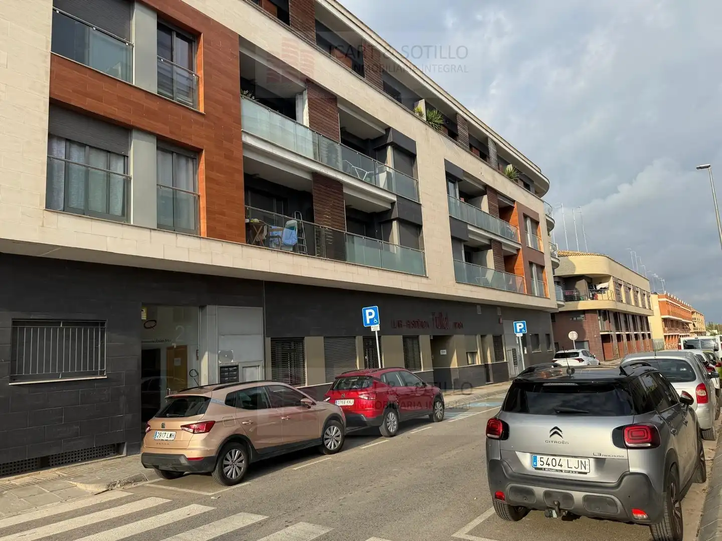 Vista exterior de Pis en venda en Amposta amb Aire condicionat, Calefacció i Terrassa