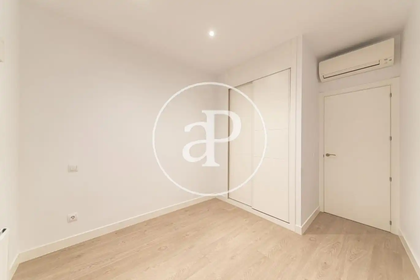 Flat for rent in C. Alcalá, Fuente del Berro