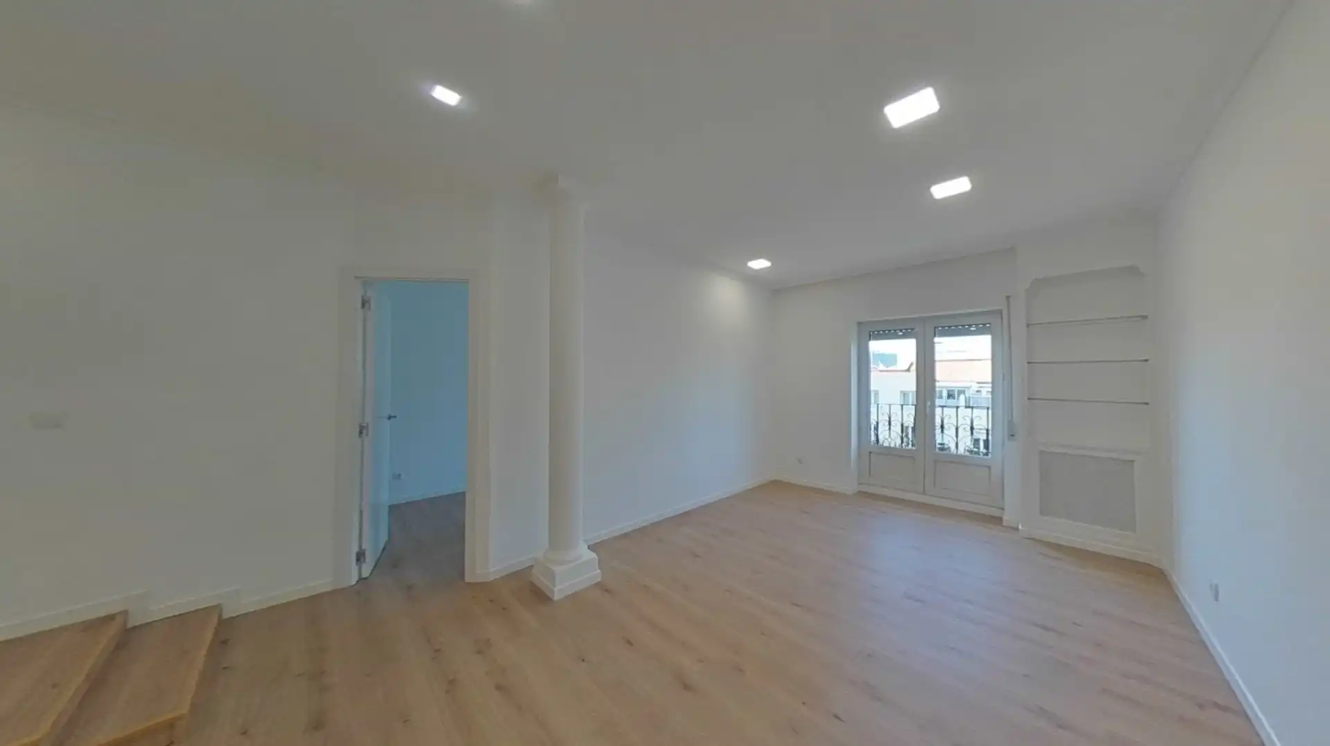 Wohnung zum Verkauf in Madrid mit Heizung, Terrasse und Ofen