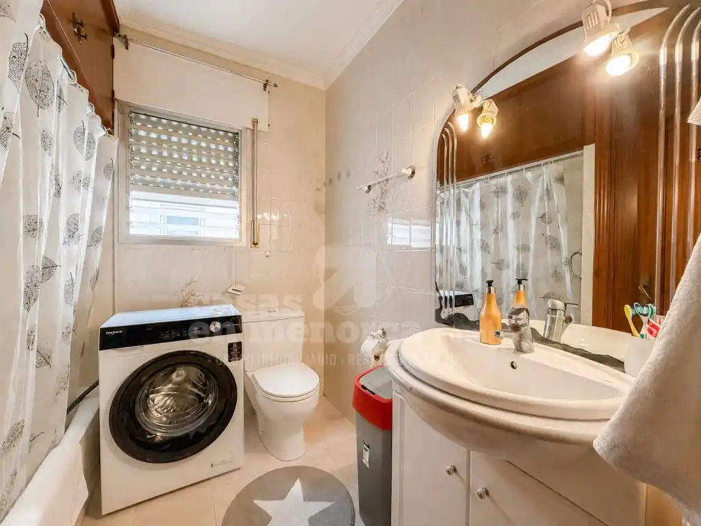 Baño de Piso en venta en Alaior con Terraza