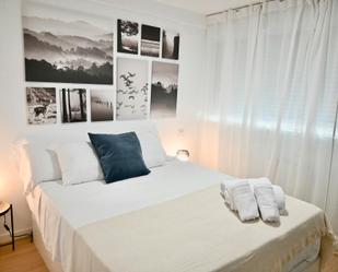 Bedroom of Flat to rent in  Madrid Capital  with Air Conditioner, Heating and Furnished