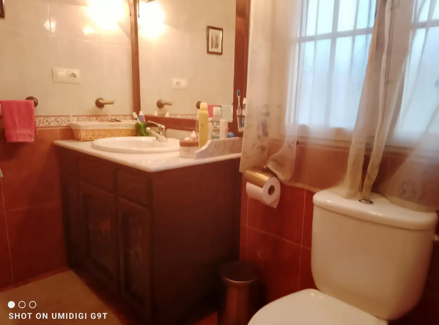 Baño de Casa adosada en venta en Yuncos con Calefacción, Jardín privado y Terraza