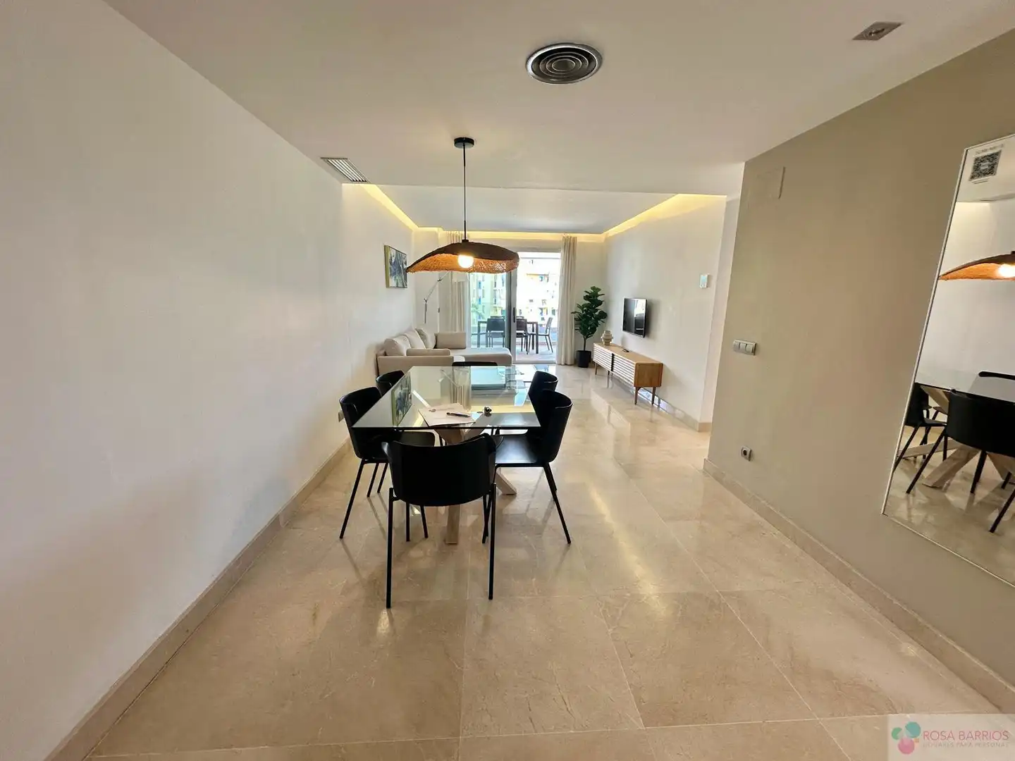 Comedor de Ático en venta en Marbella con Terraza y Piscina comunitaria