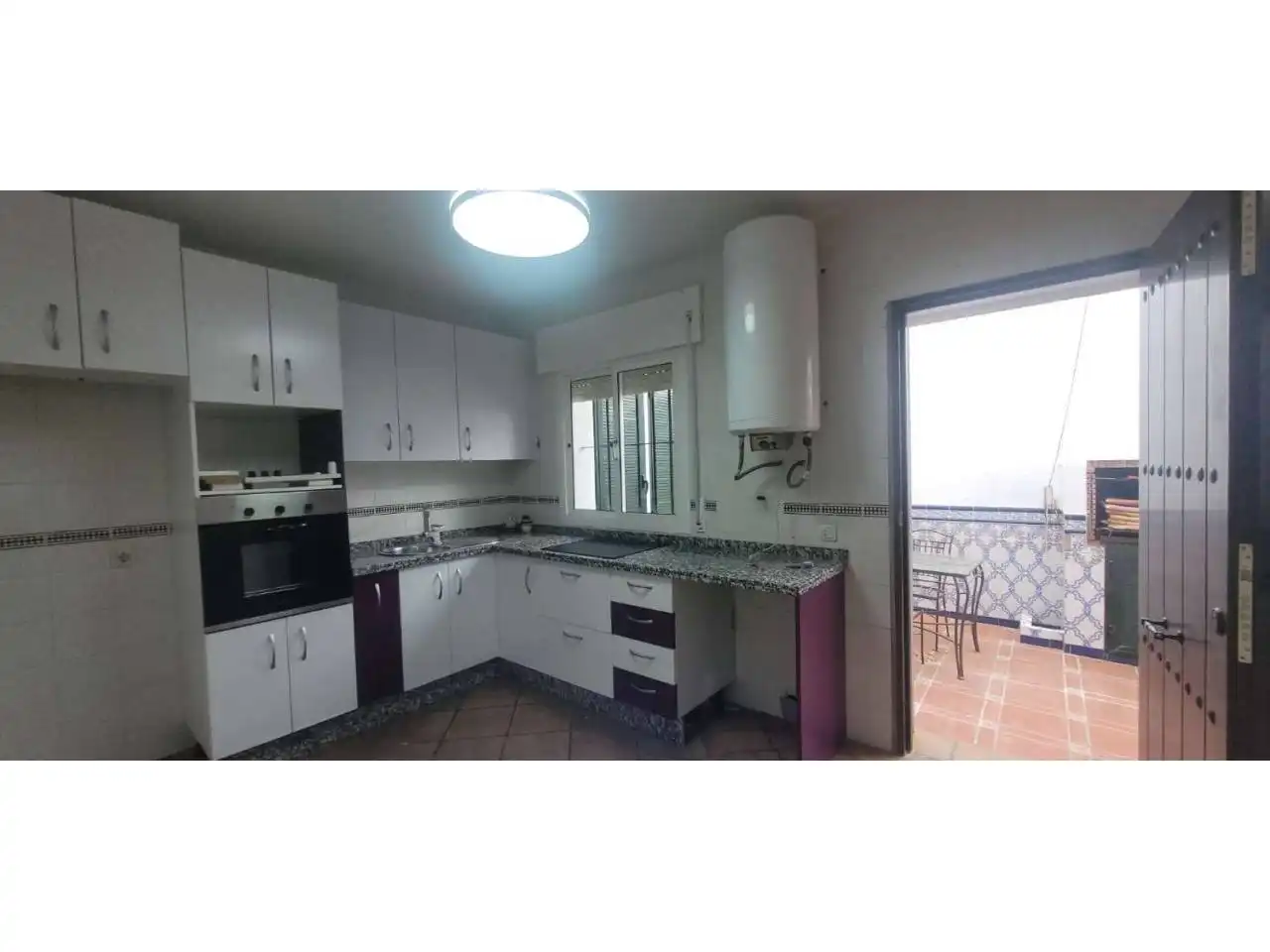 Cocina de Casa o chalet de alquiler en Sanlúcar de Barrameda con Calefacción y Terraza