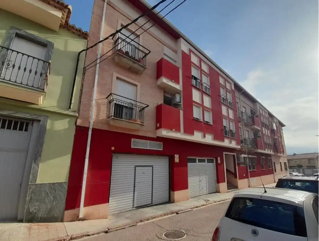 Vista exterior de Garaje en venta en Benissanó