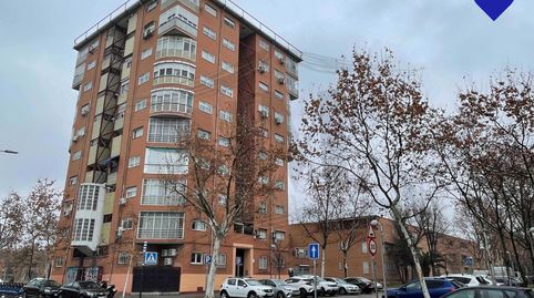 Foto 3 de Piso en venta en Calle Campotéjar, Orcasur - 12 de Octubre, Madrid Capital