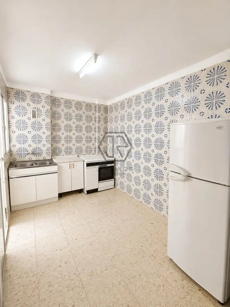 Piso con ascensor en venta en Torre del Mar, imagen 4