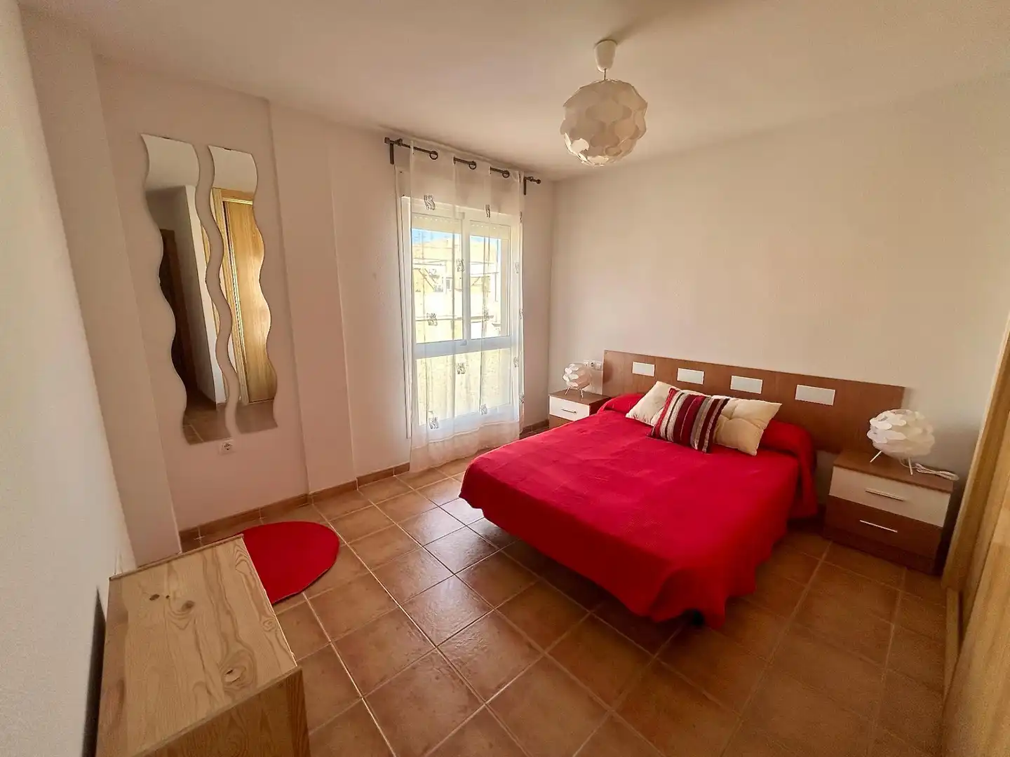 Habitación de Piso en venta en Roquetas de Mar con Terraza, Amueblado y Piscina comunitaria