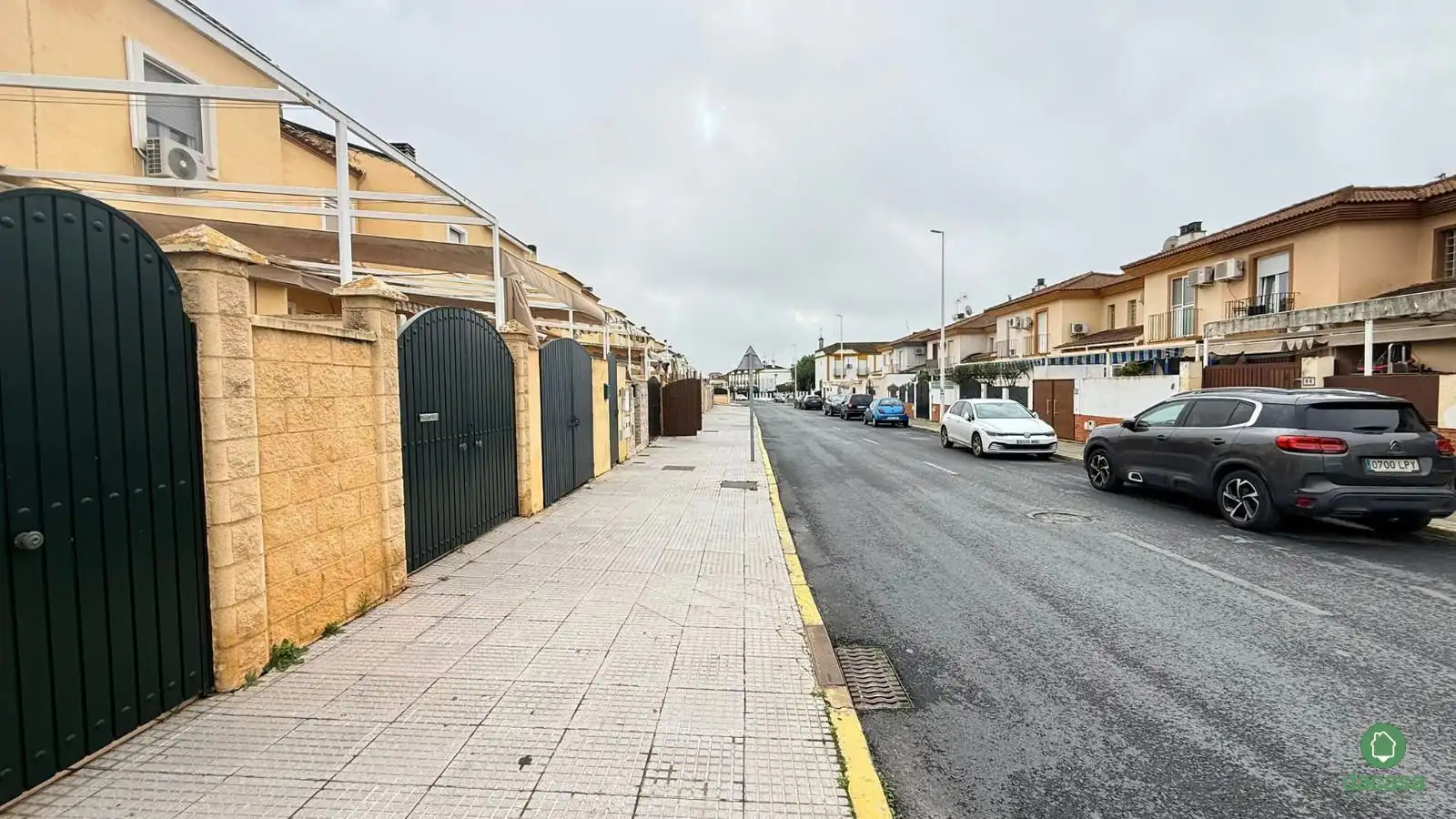 Casa adosada en venta en MAGNOLIAS, Núcleo urbano