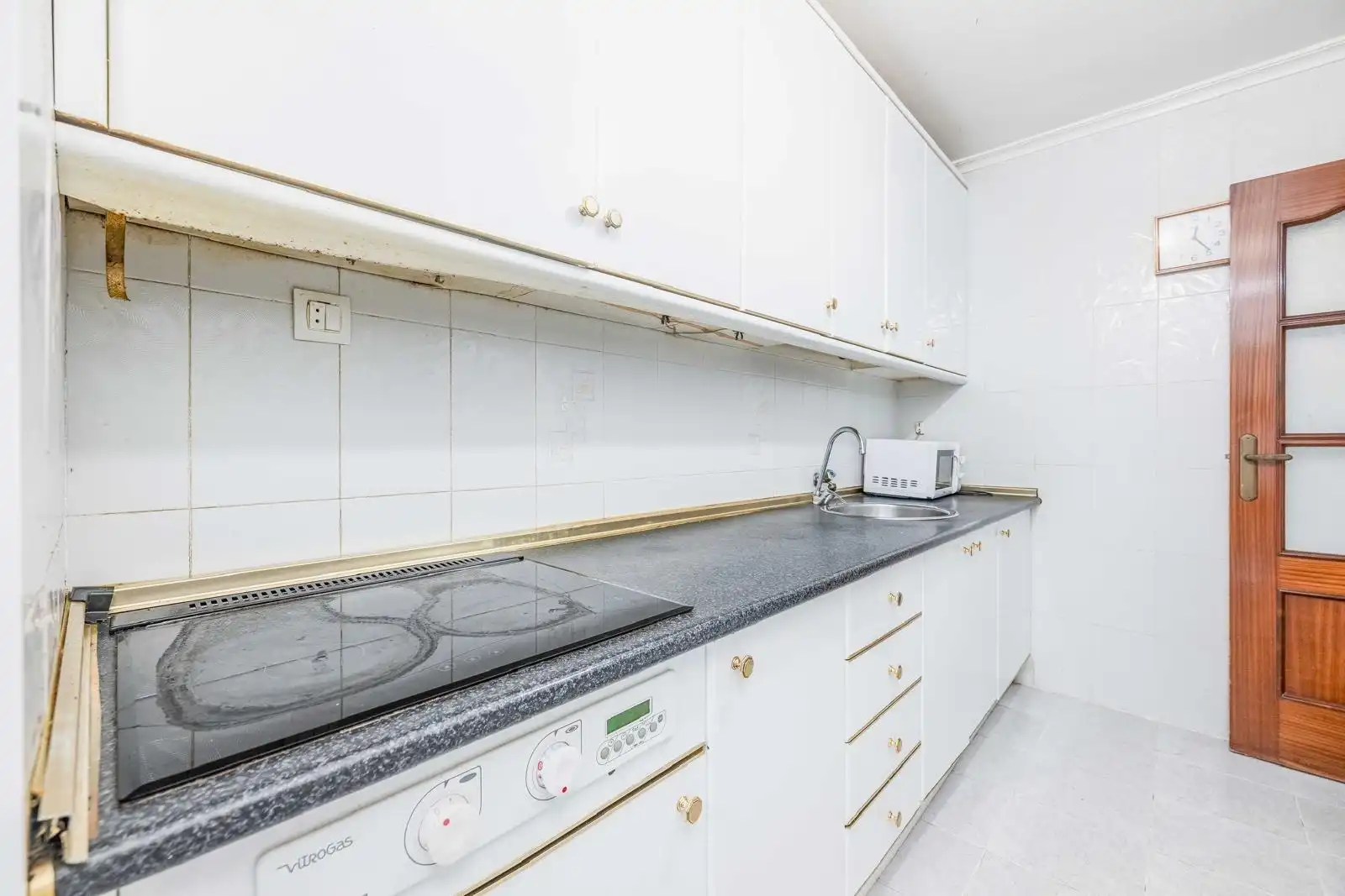 Cocina de Piso en venta en Sevilla con Aire acondicionado