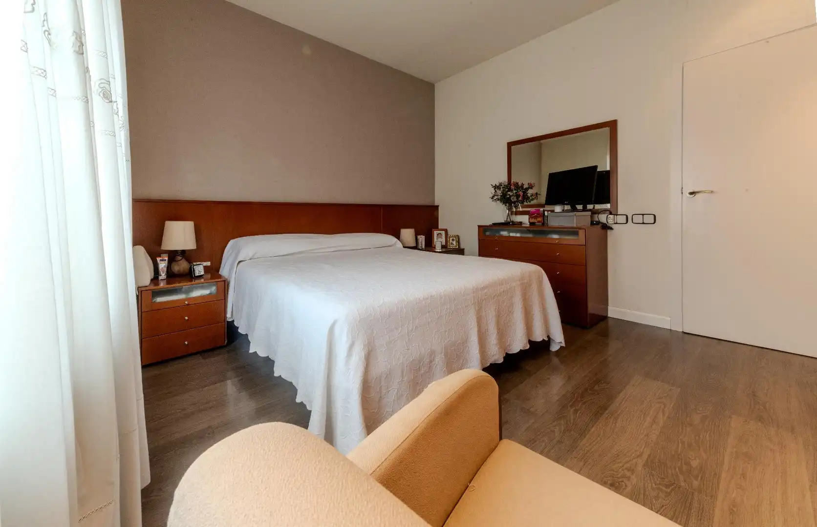 Dormitori de Casa o xalet en venda en Sabadell amb Aire condicionat, Calefacció i Terrassa