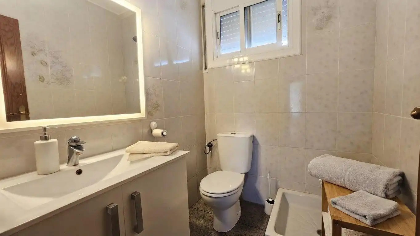 Baño de Casa o chalet en venta en Esparreguera con Calefacción, Jardín privado y Terraza