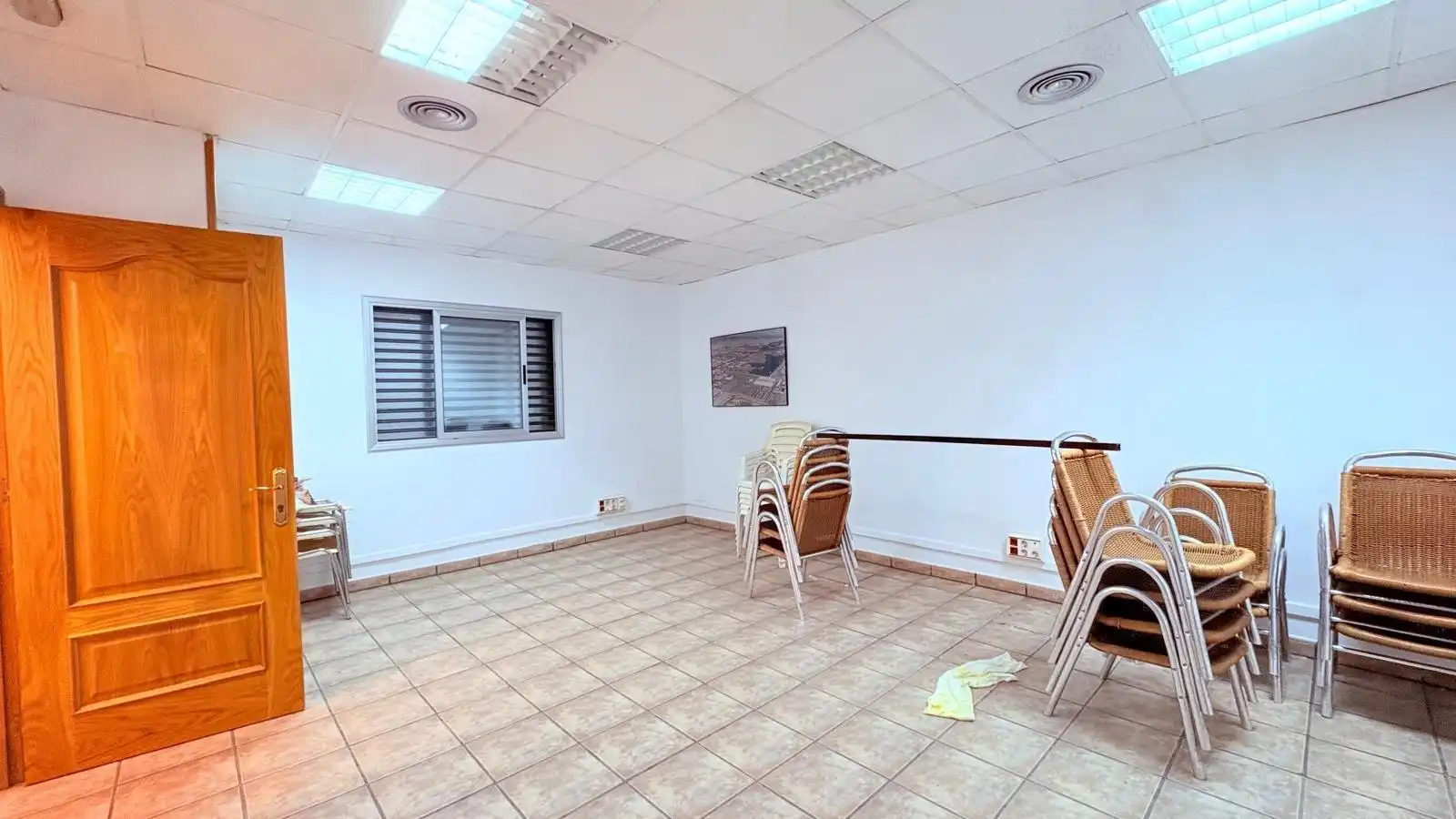 Business premises for sale in Poble, imagen 7