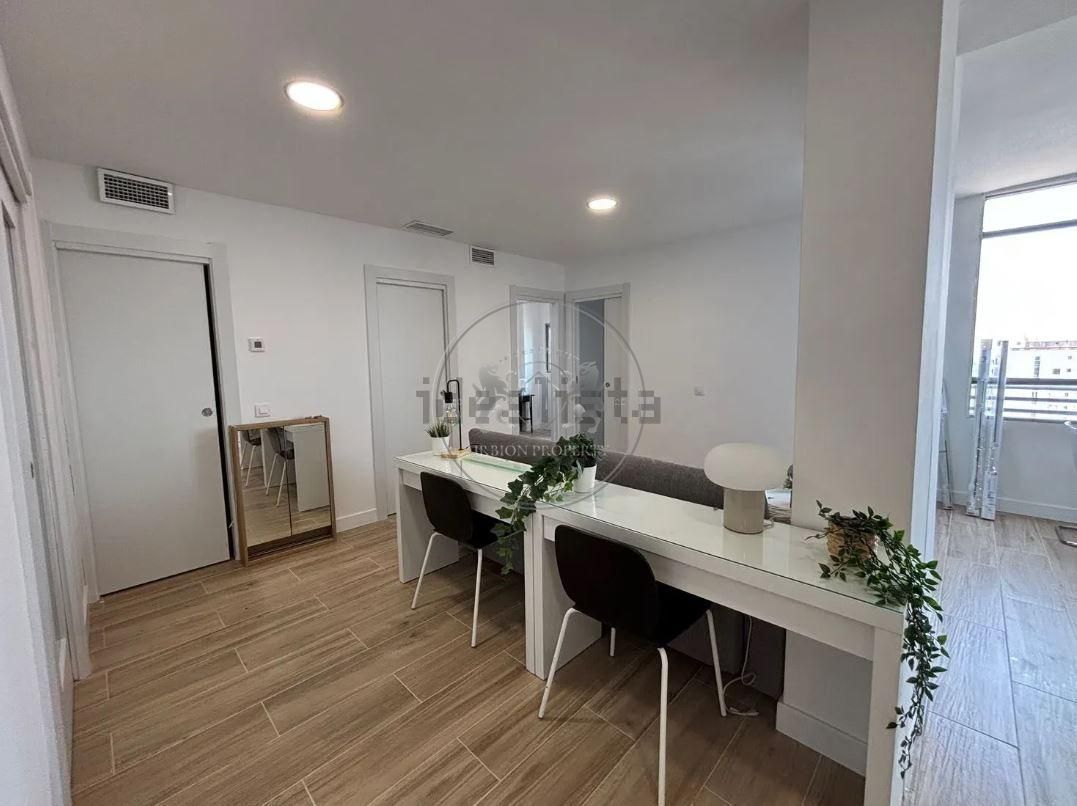 Bedroom of Flat for sale in  Madrid Capital  with Air Conditioner and Heating