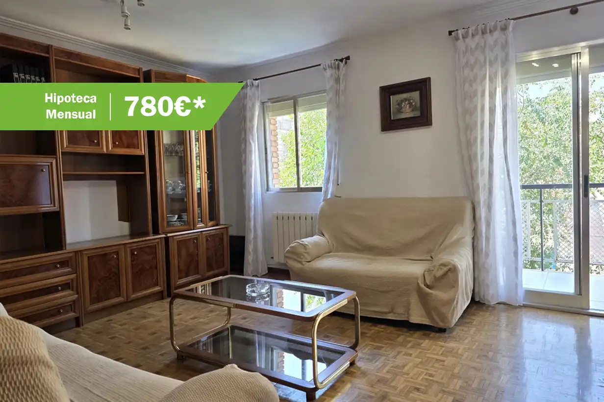 Sala de estar de Piso en venta en Madrid con Calefacción, Parquet y Terraza