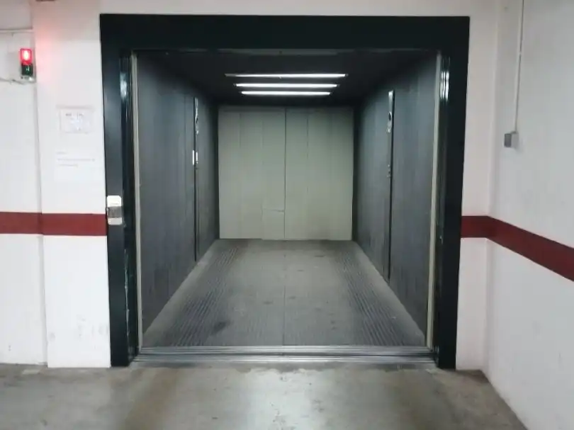 Garaje de alquiler en Sevilla