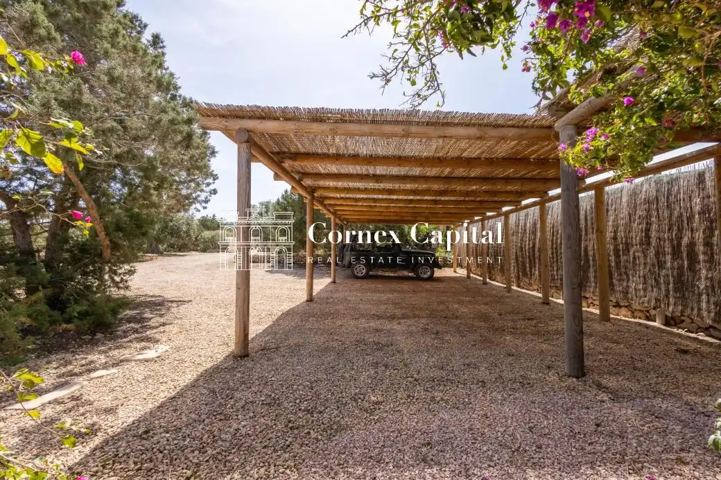 Houses for sale in Formentera  with Air Conditioner, Heating and Private garden