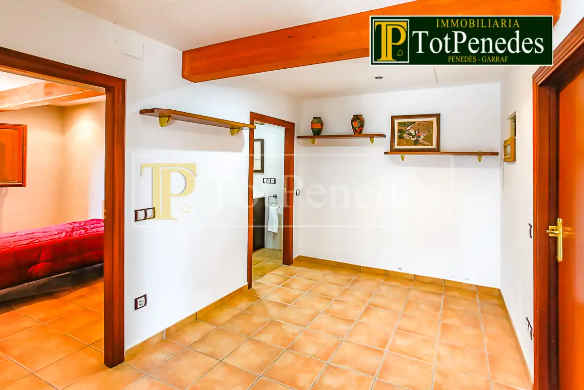 Finca rústica en venta en Sant Martí Sarroca con Jardín privado, Trastero y Lavadora