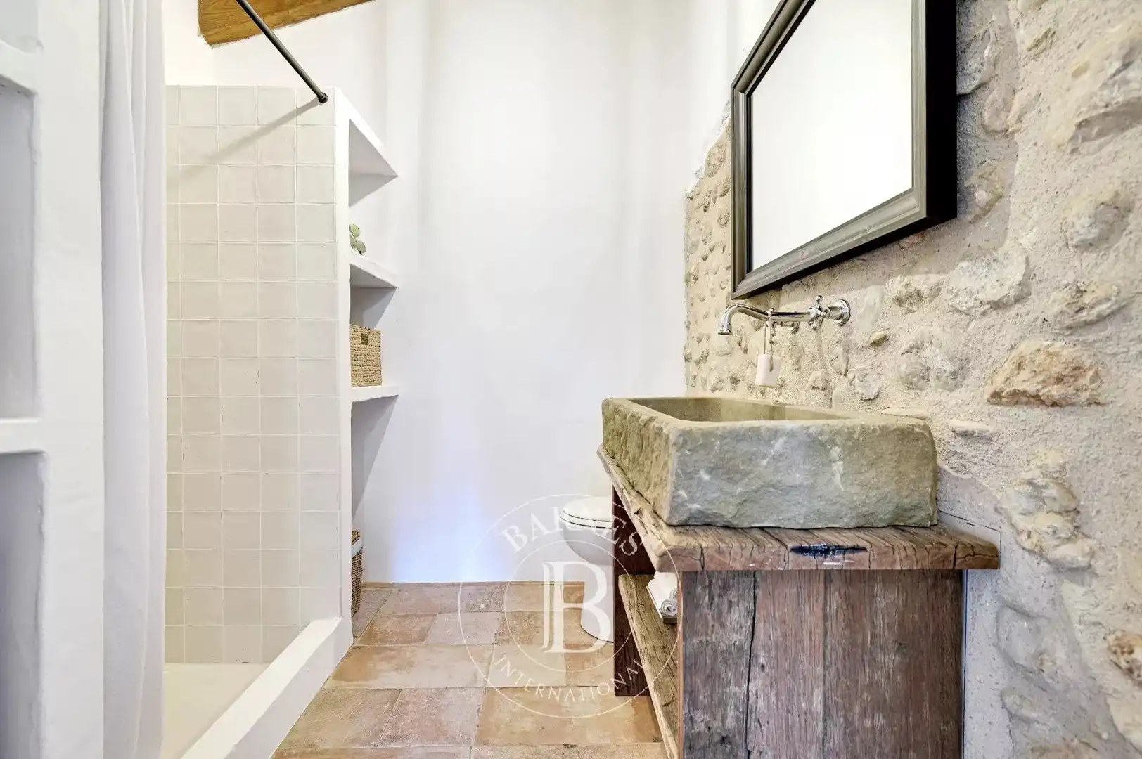 Baño de Finca rústica en venta en Esponellà con Calefacción, Piscina y Amueblado