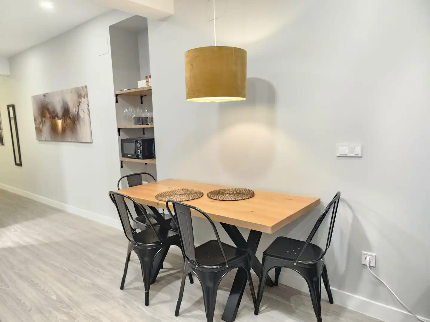 Comedor de Planta baja en venta en Valencia con Aire acondicionado, Terraza y Amueblado