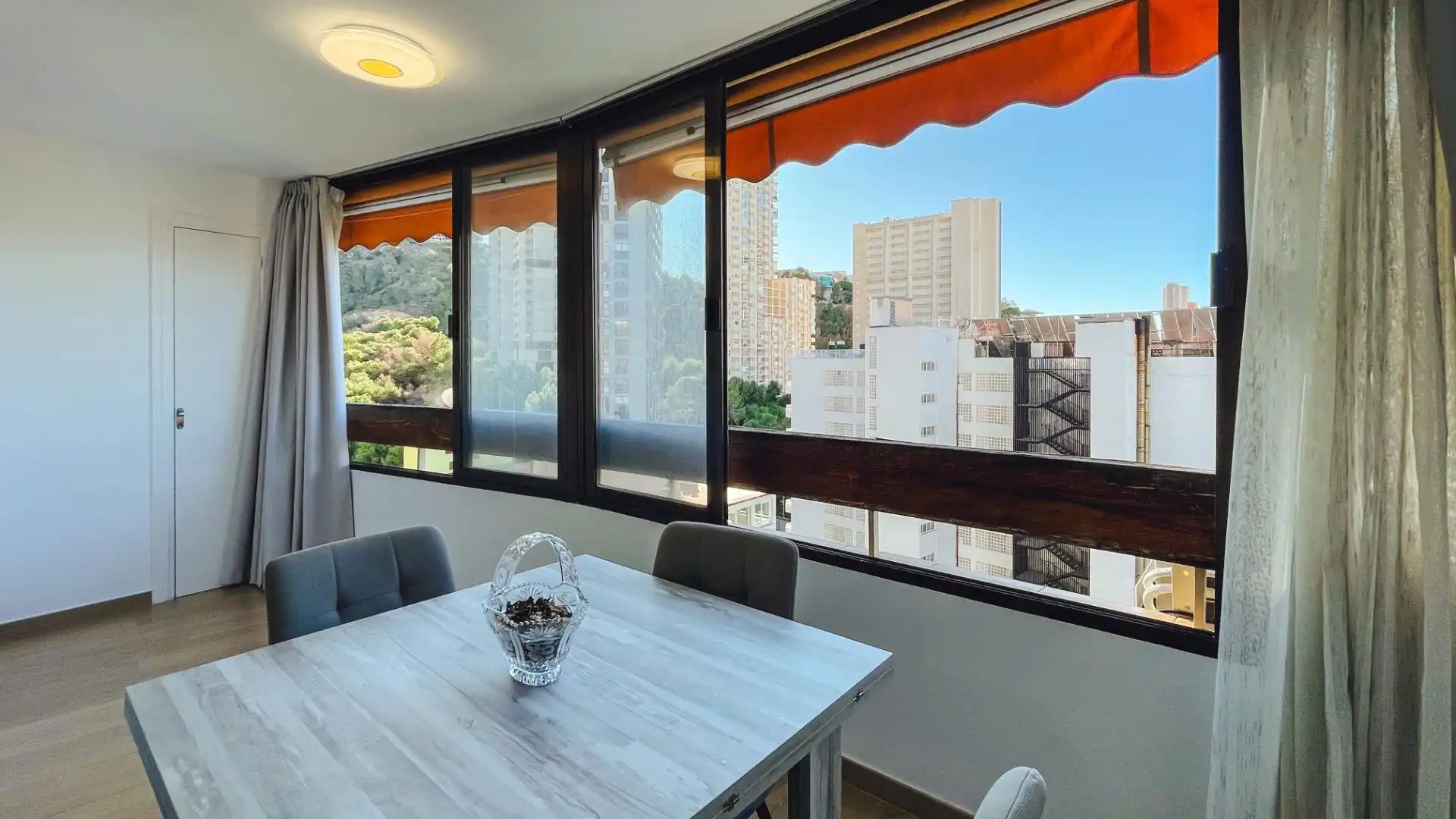 Exterior view of Apartments for rent in Benidorm  with Private garden and Community pool