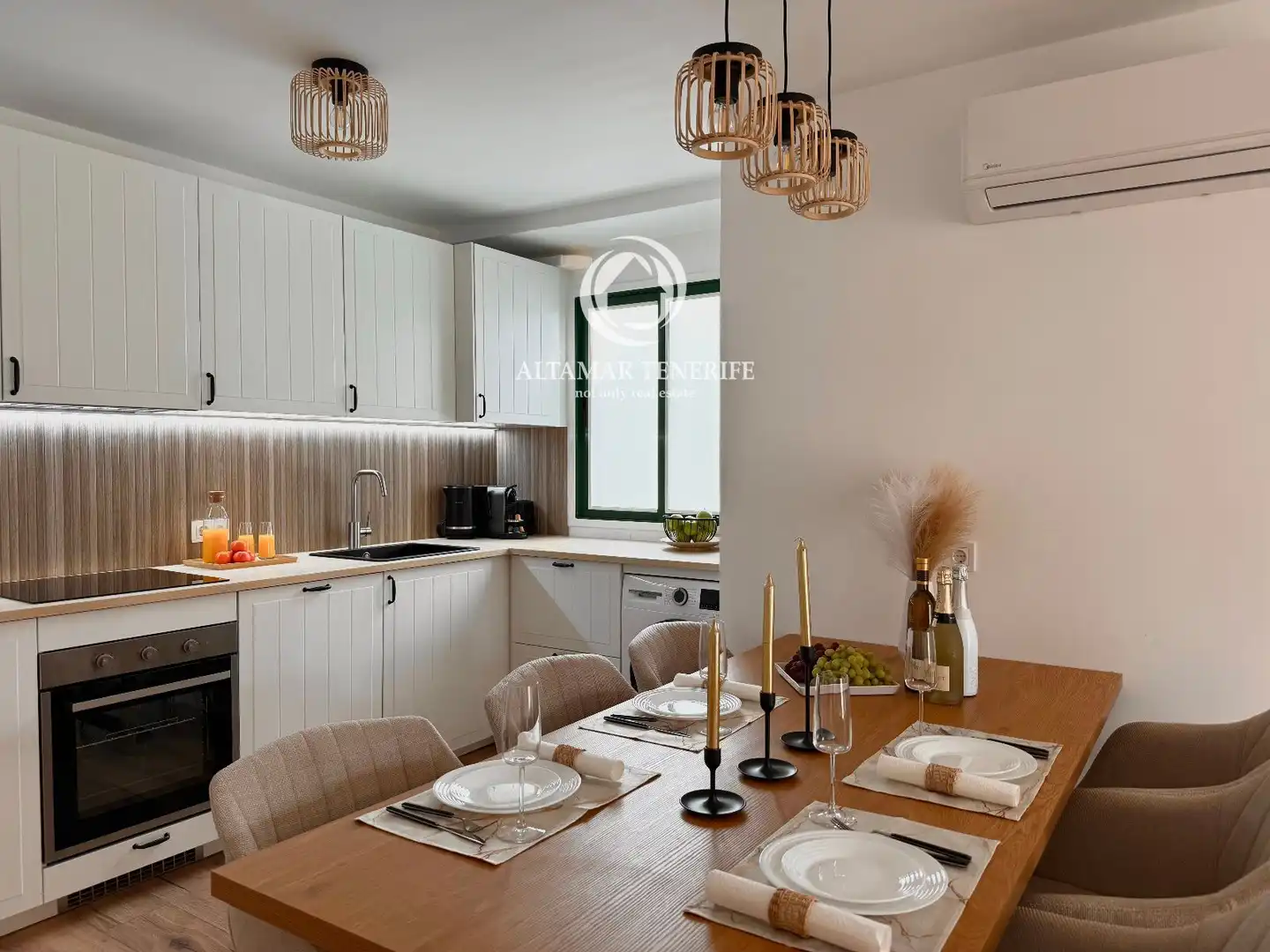 Apartament en venda a de la Constitución, Casco Urbano
