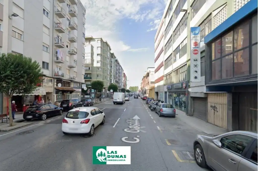 Locale commerciale in vendita a Calle Castilla