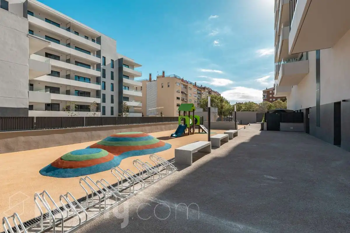 Flat with pool for sale in Gloria fuertes ., imagen 47