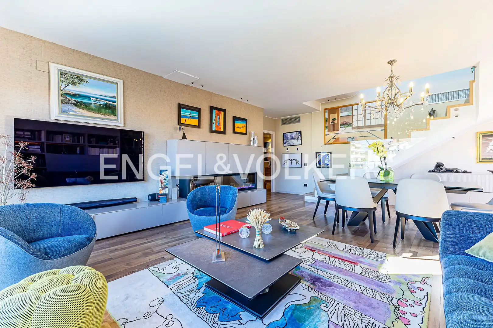 Sala de estar de Ático en venta en Sitges con Aire acondicionado, Calefacción y Jardín privado