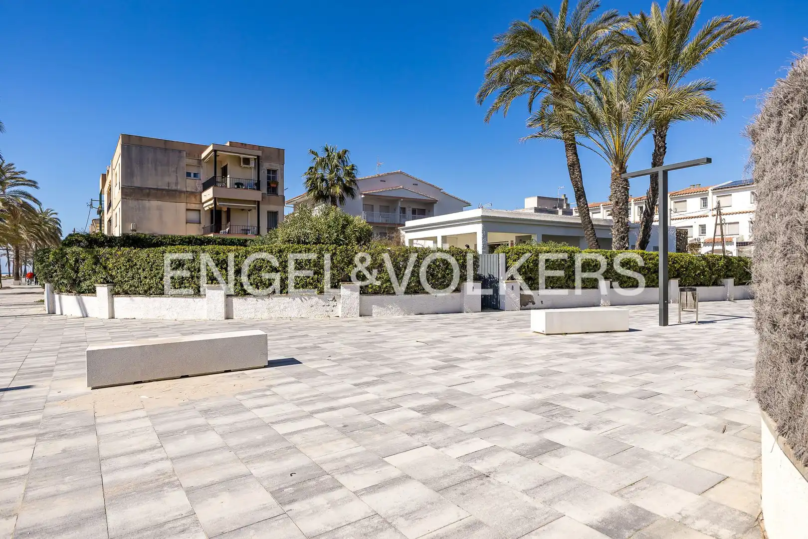 Terrasse von Wohnung zur Miete in Cubelles mit Klimaanlage, Heizung und Privatgarten