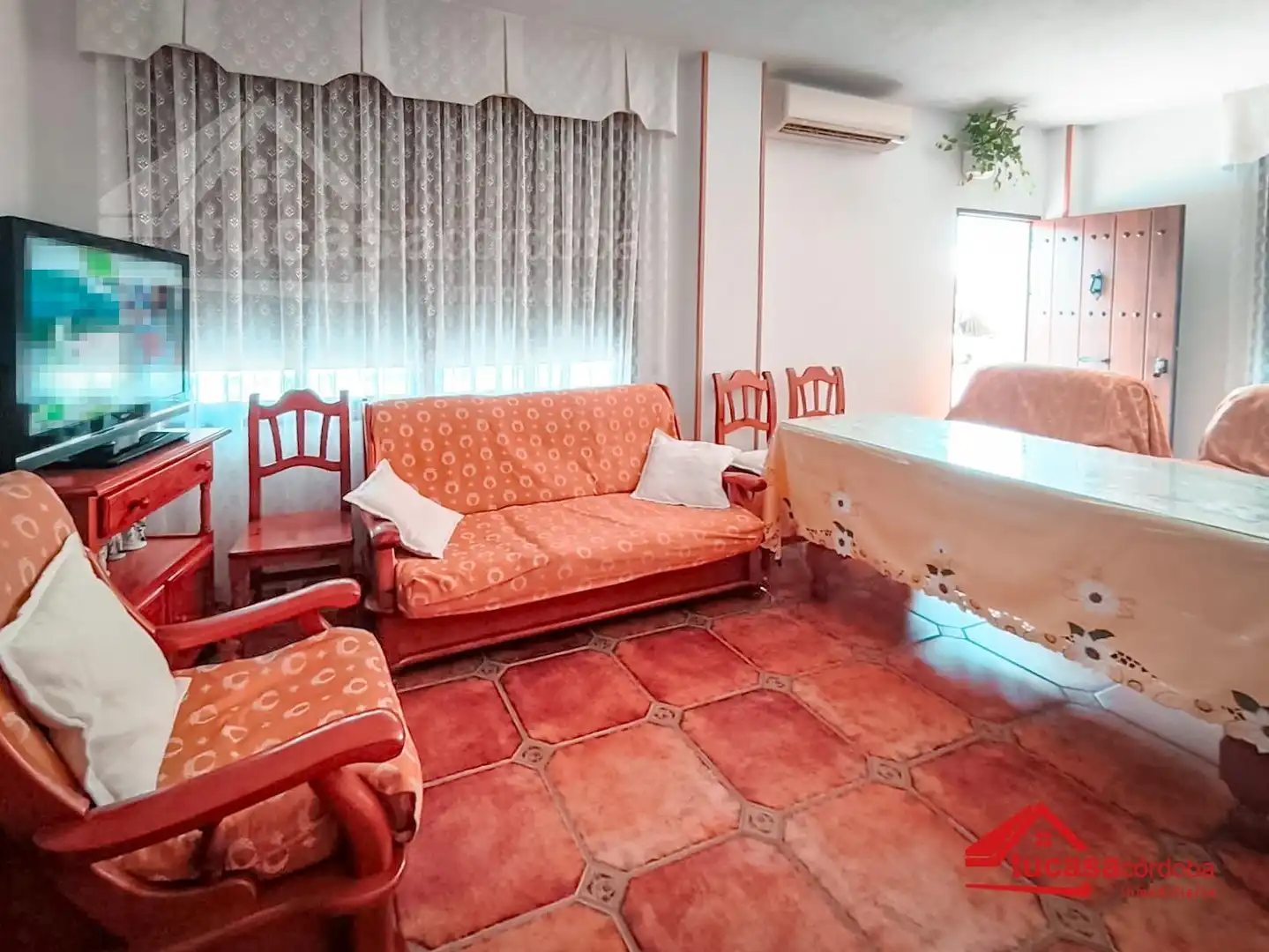 Living room of Houses for sale in Córdoba  with Air Conditioner, Terrace and Storage room